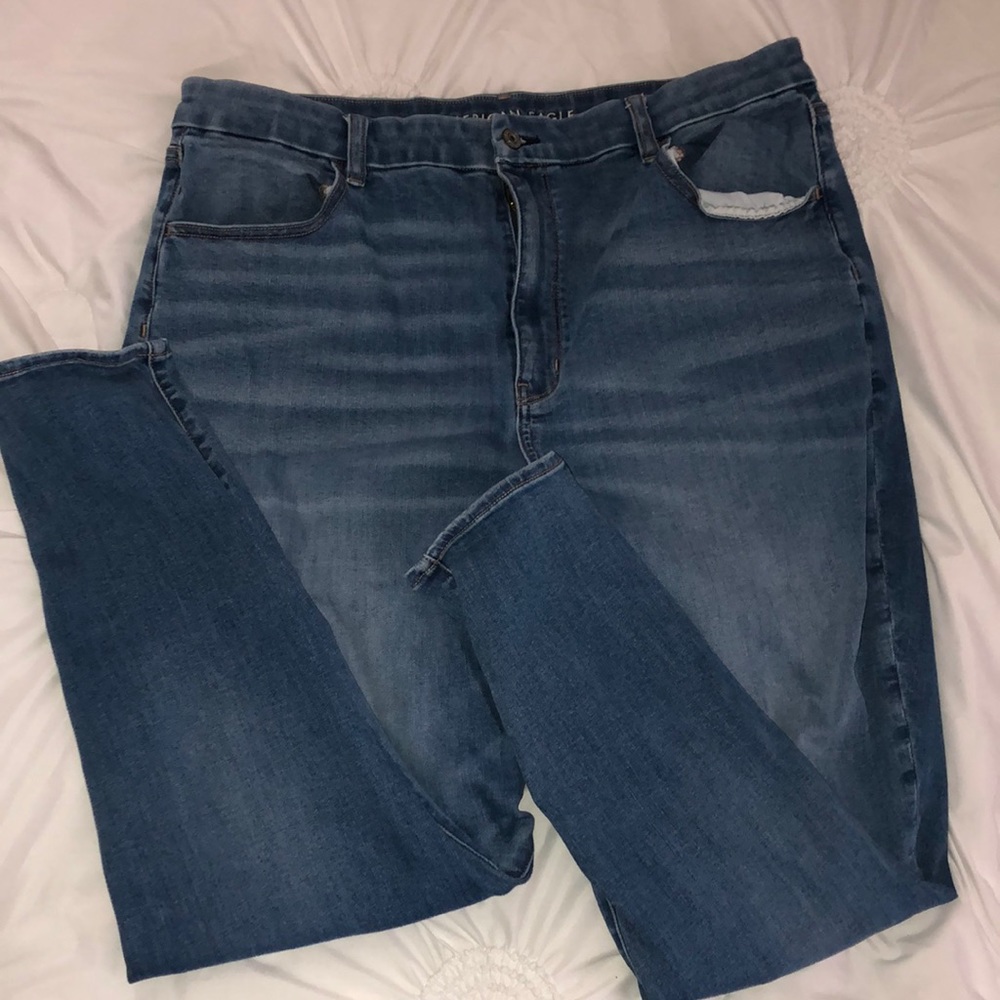 NWOT Curvy American Eagle skinny jeans
